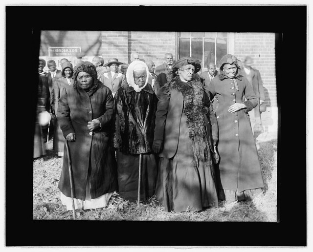 Formerly enslaved women 1916