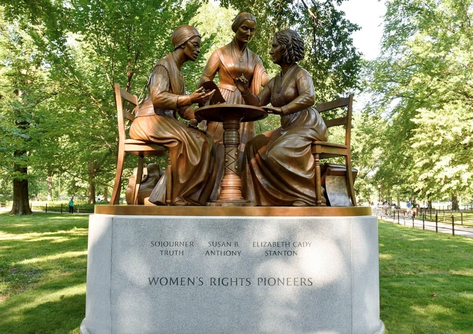 Monumental Women