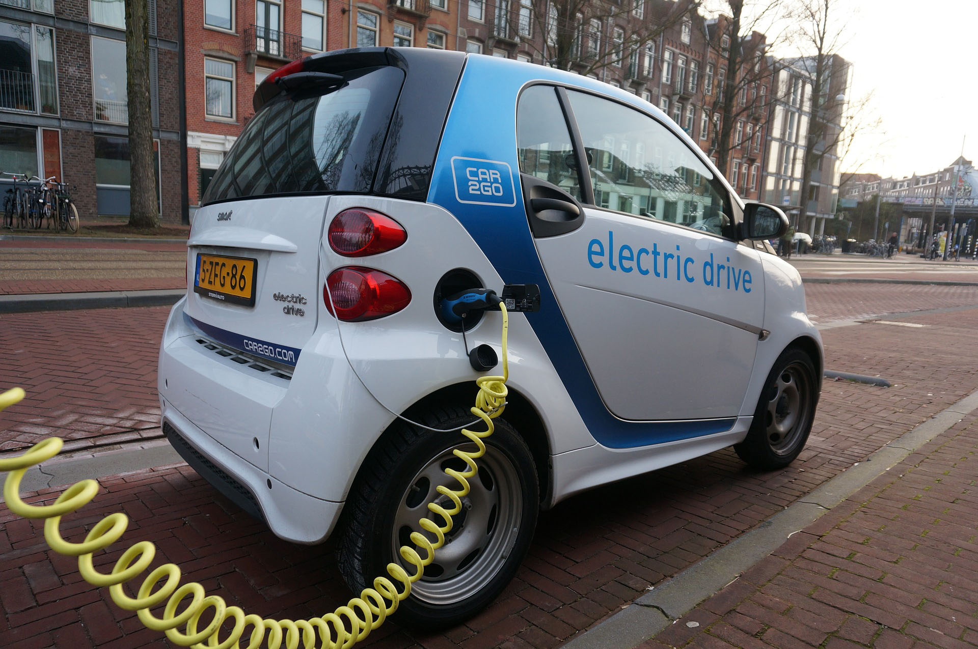 Electric car