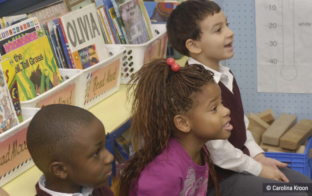 4Rs students in a group discussion